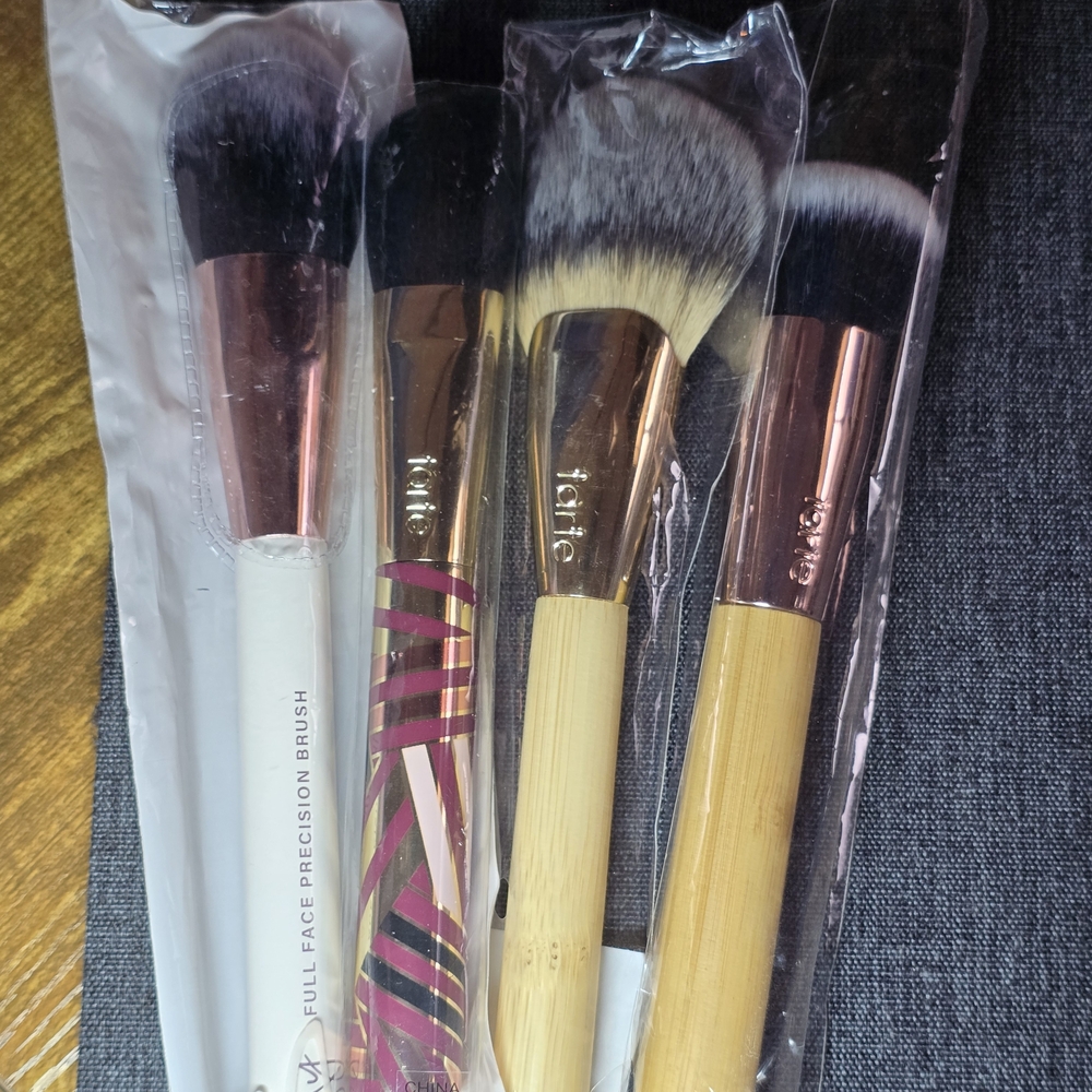 Tarte Makeup Brush Set with Rose Gold Accents